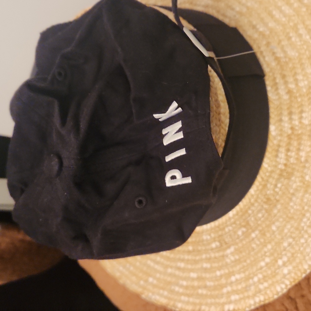 Pink hat - always down - Picture 3 of 3